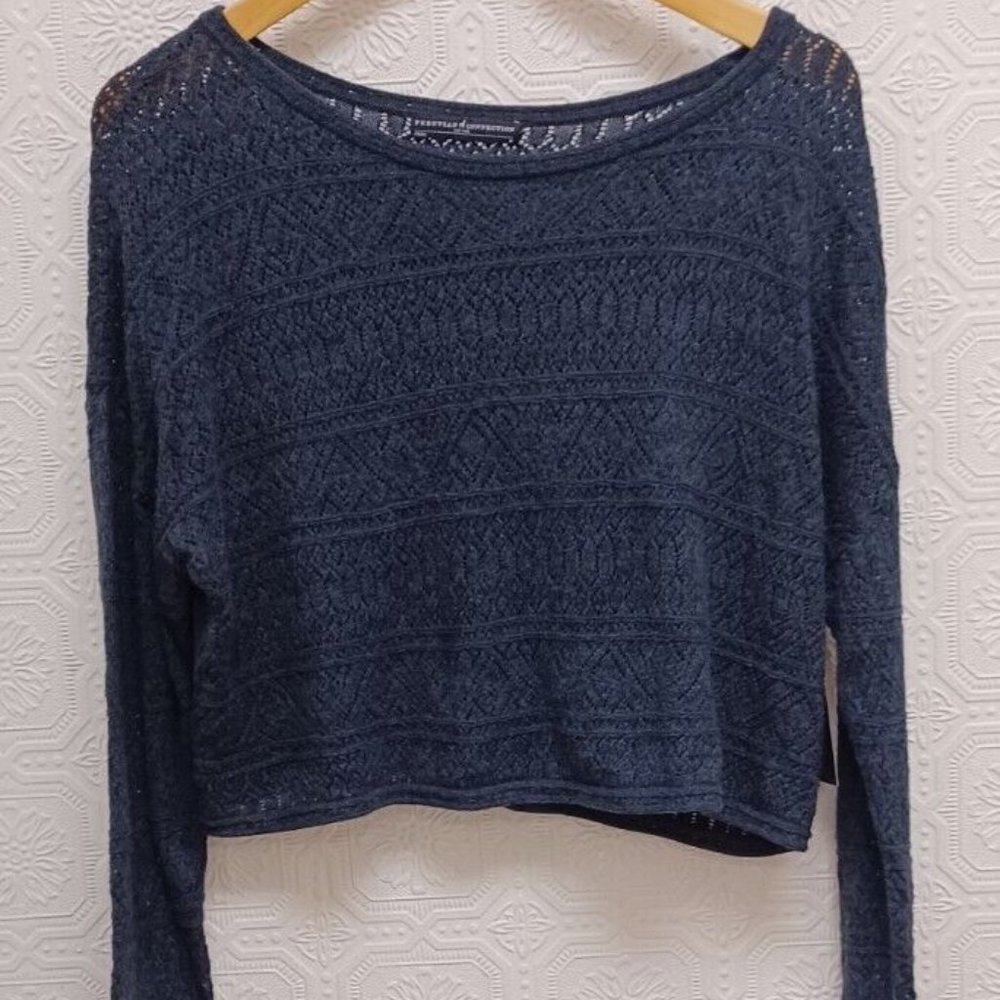 Peruvian Connection Dark Grey Knit Crop Long Sleeve Blouse Top Size Medium